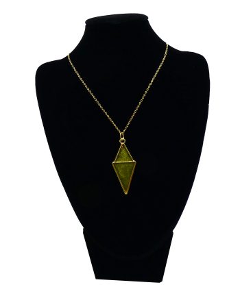 Goudkleurige Ketting met Olijfgroene Dubbel Driehoek