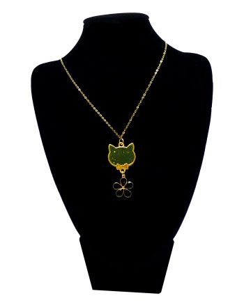 Goudkleurige Ketting met Groene Kattenkop Zwarte Bloem en Glitters