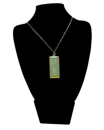 Goudkleurige Ketting met Jade Groene Rechthoek en Glitters
